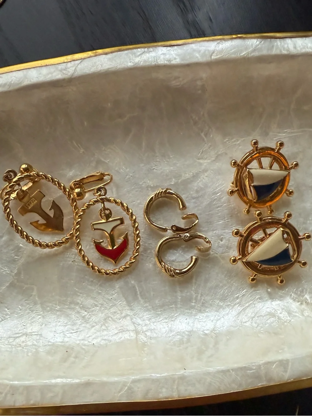 Vintage Avon Nautical Gold Tone Enamel Clip On Earrings Set